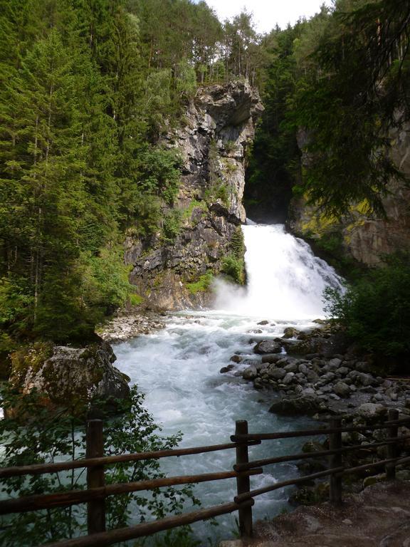 Vila Lahnerhof Campo Tures Pokoj fotografie